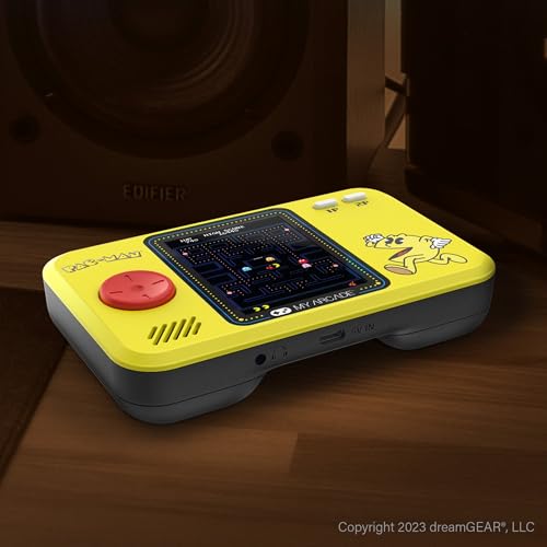 Handheld Game Console with 2 Games in 1 Q50303