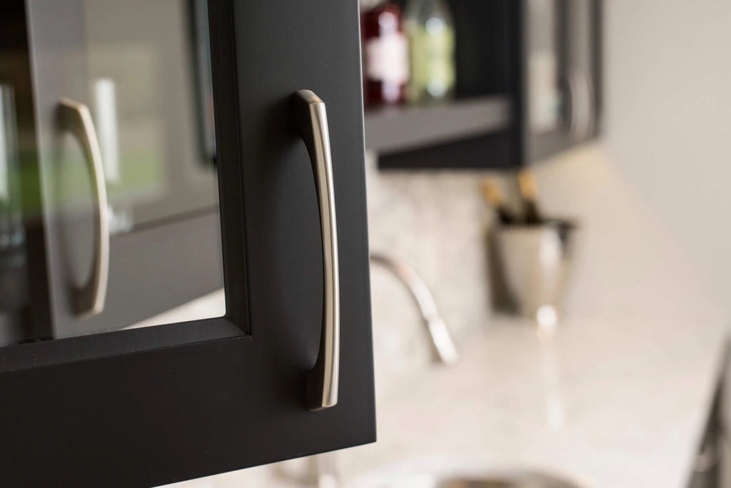Matte Black Pull B6209