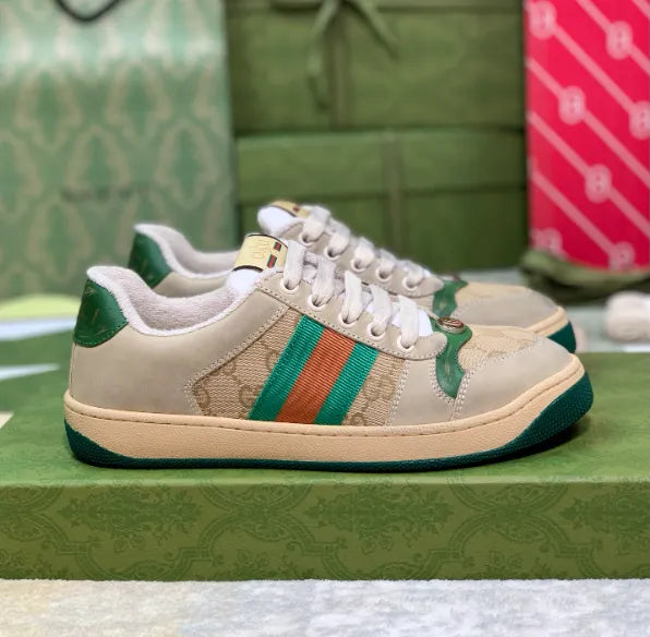 Sneakers D58956