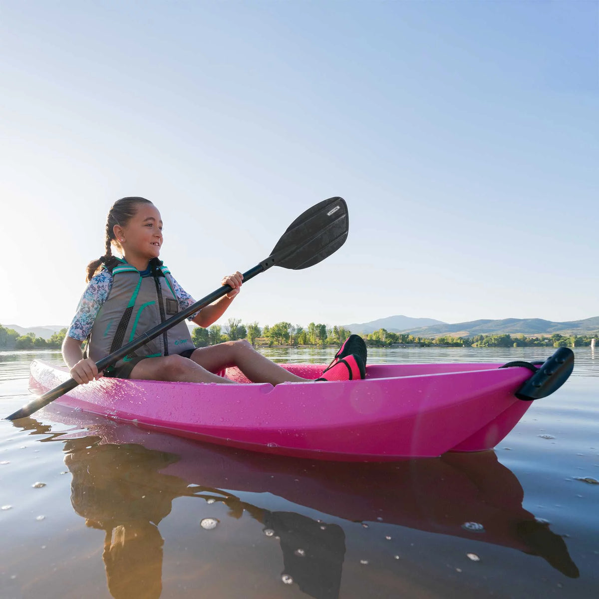 6 ft Youth Kayak Pink M232378