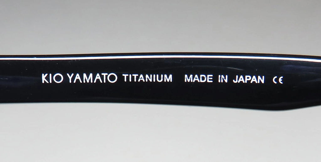 Titanium Half-Rimless Eyeglass Frame Q22728