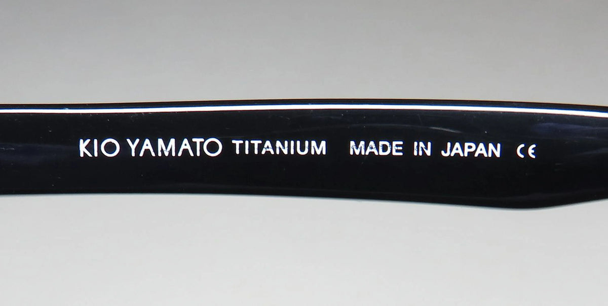 Titanium Half-Rimless Eyeglass Frame Q22728