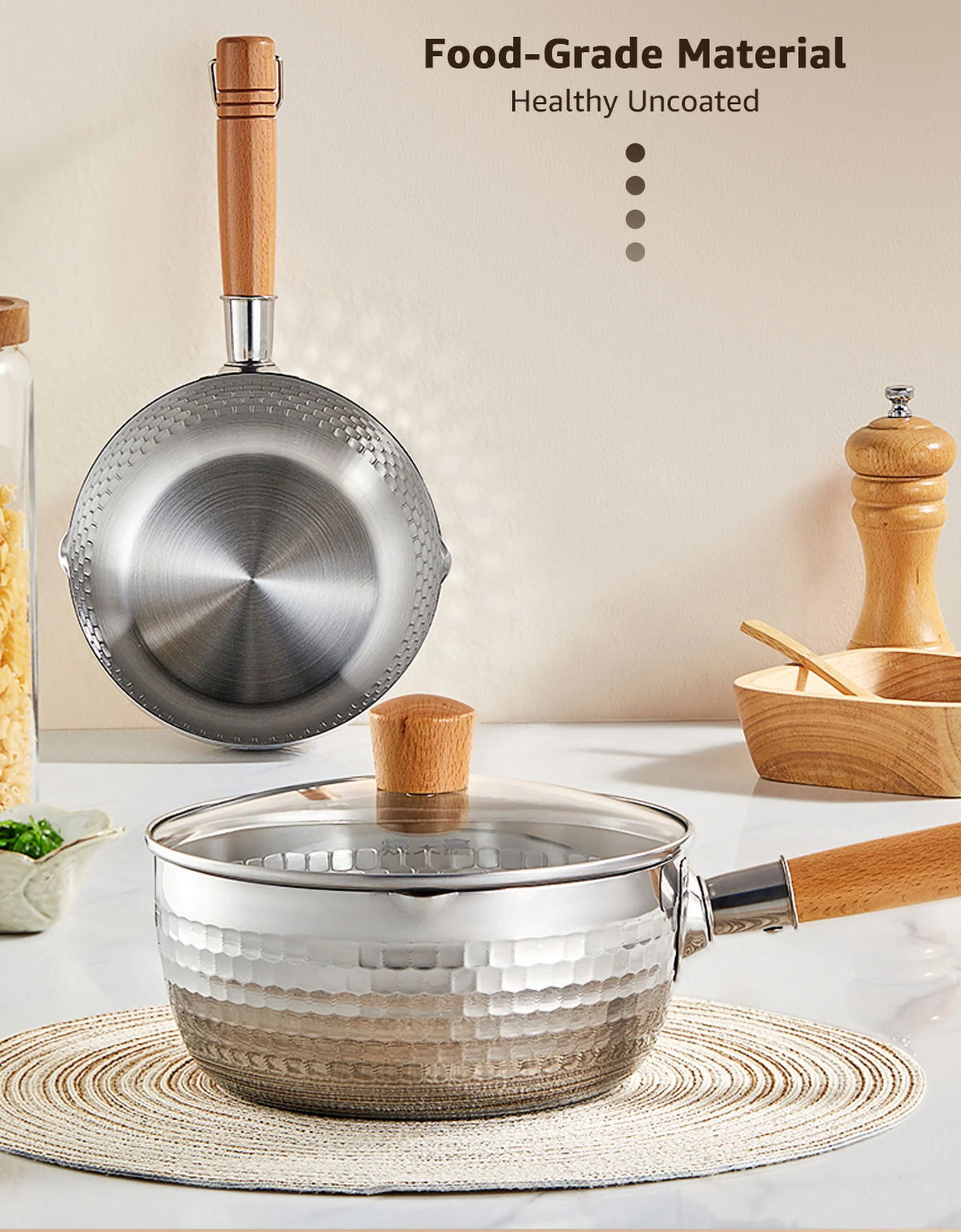 20cm Non-Stick Stainless Steel Saucepan with Lid E788577