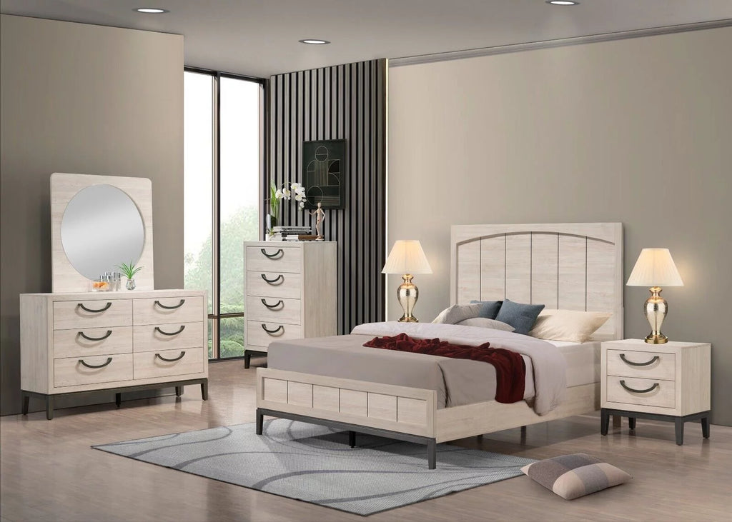 Queen Size Panel Bed L226982