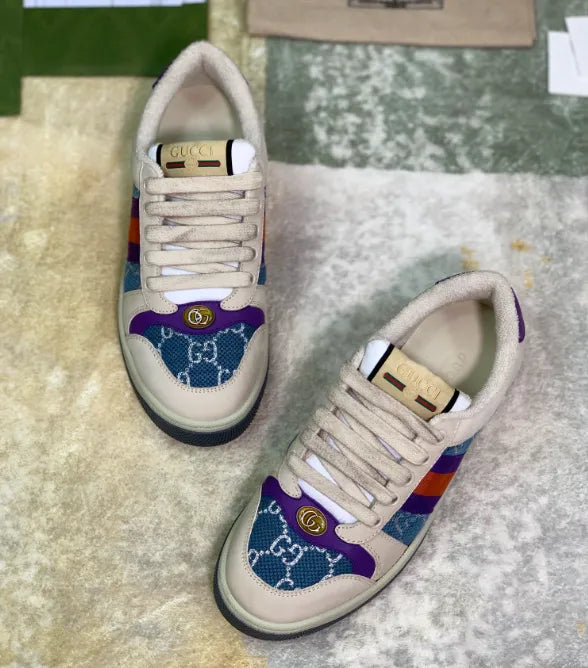 Sneakers D58956