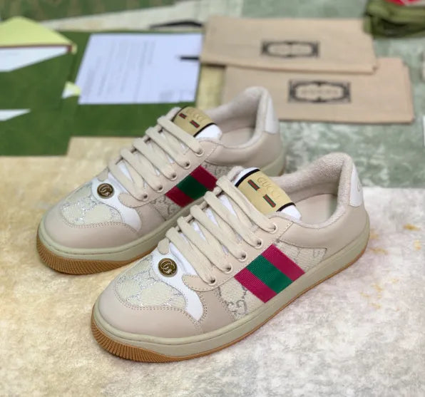 Sneakers D58956