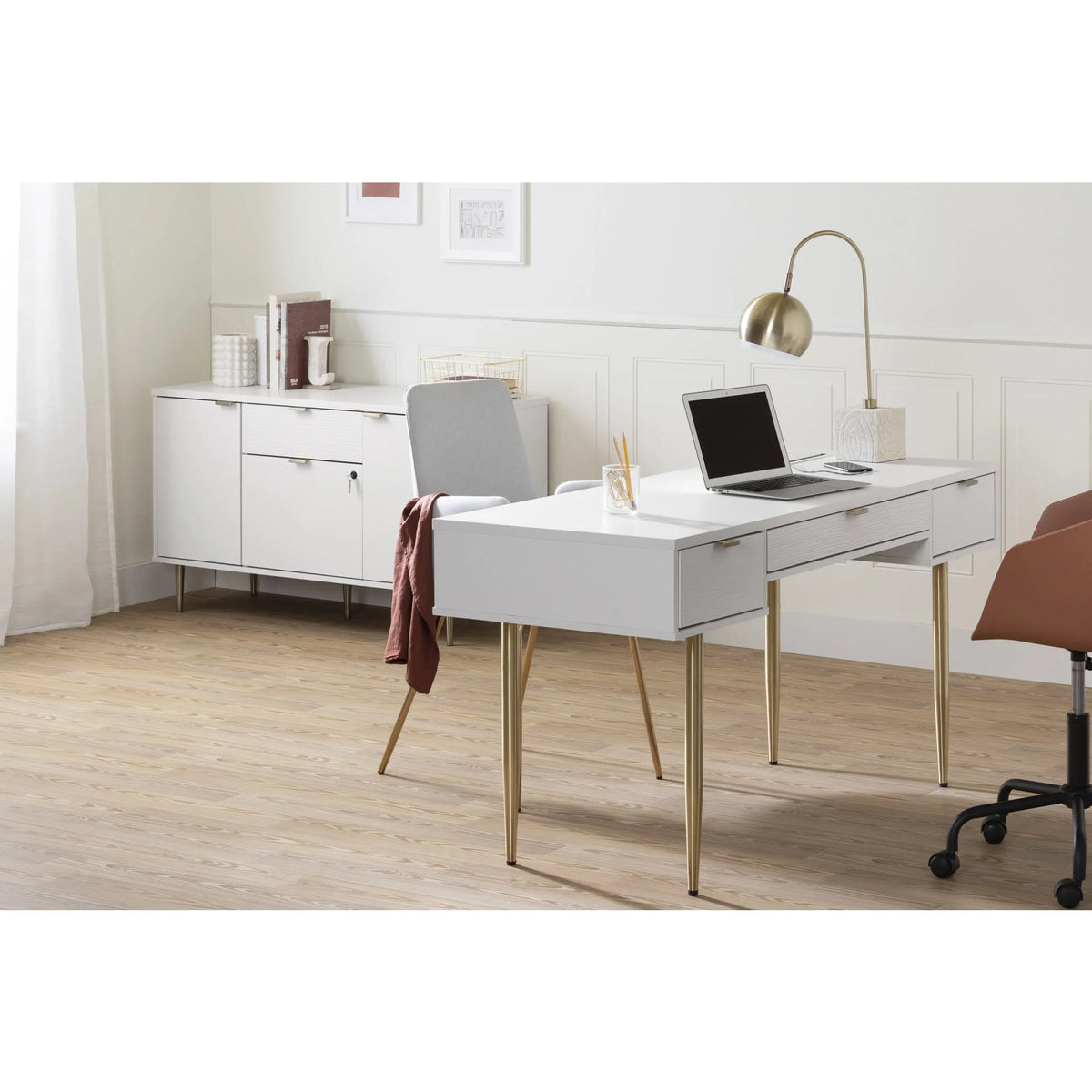 L-Shaped Desk X981428