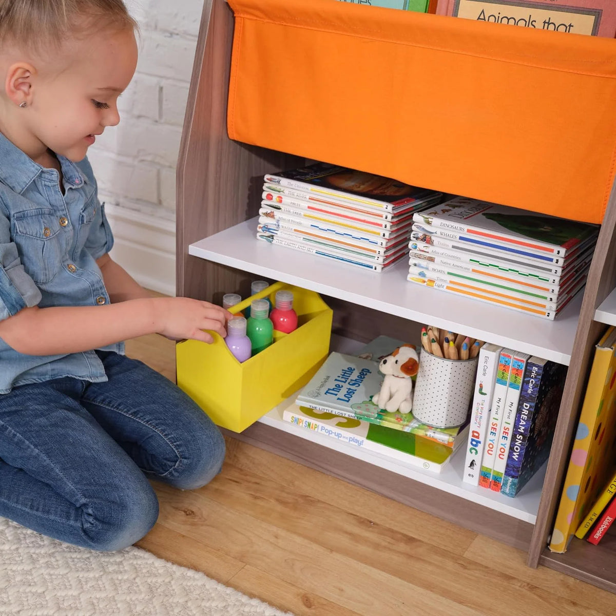 Wood Bookshelf with Slings and Shelves R6597