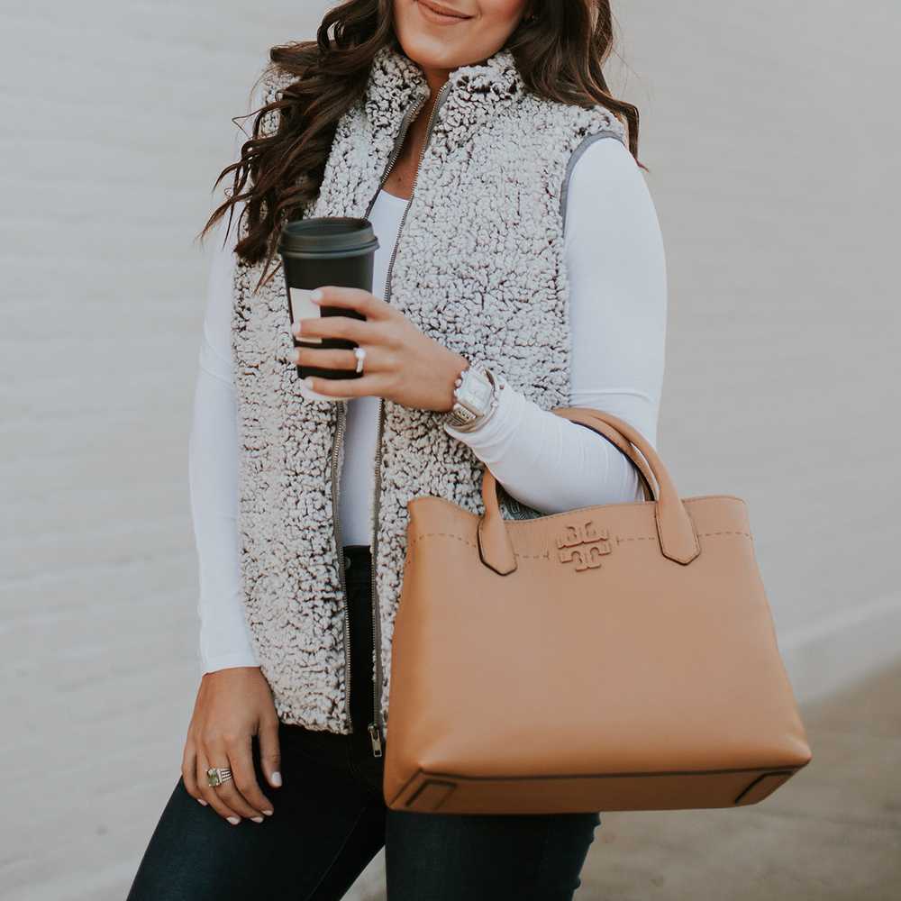 Faux Fur Sherpa Fleece Vest T665