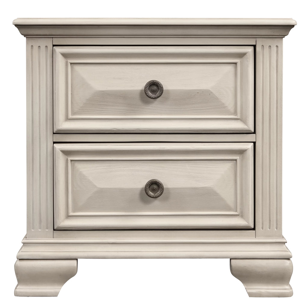 Queen Wood Bedroom Set with Dresser Mirror and Two Nightstands C92082